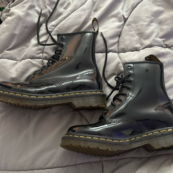 BLACK DR. MARTENS BOOTS - Picture 1 of 3